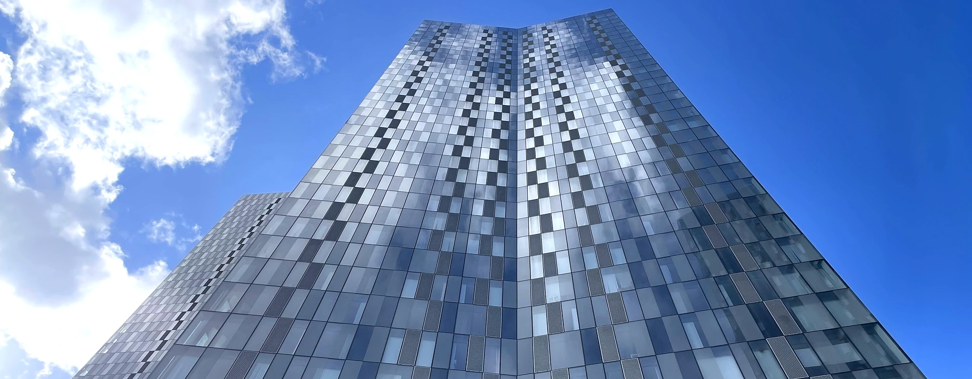 deansgate-square-manchester-nece-anodizzazione-4